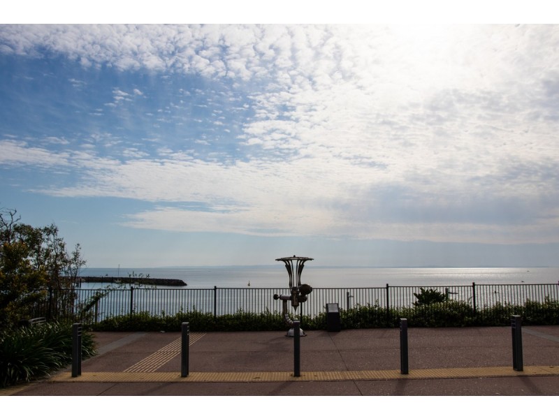 2/77 Redcliffe Parade, Redcliffe QLD 4020