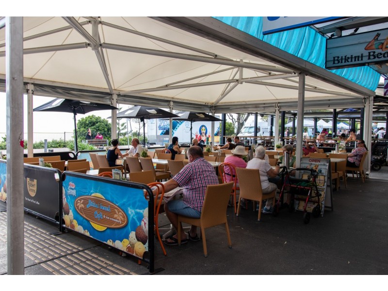 2/77 Redcliffe Parade, Redcliffe QLD 4020