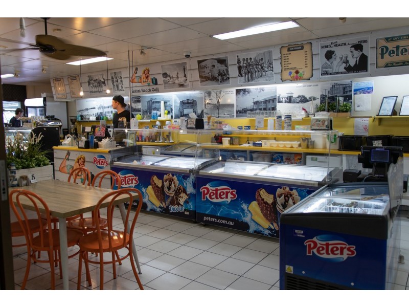 2/77 Redcliffe Parade, Redcliffe QLD 4020