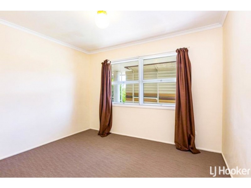 19 Thomas Street, Clontarf QLD 4019