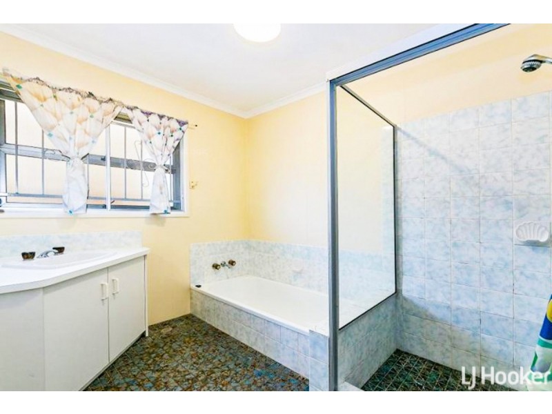 19 Thomas Street, Clontarf QLD 4019