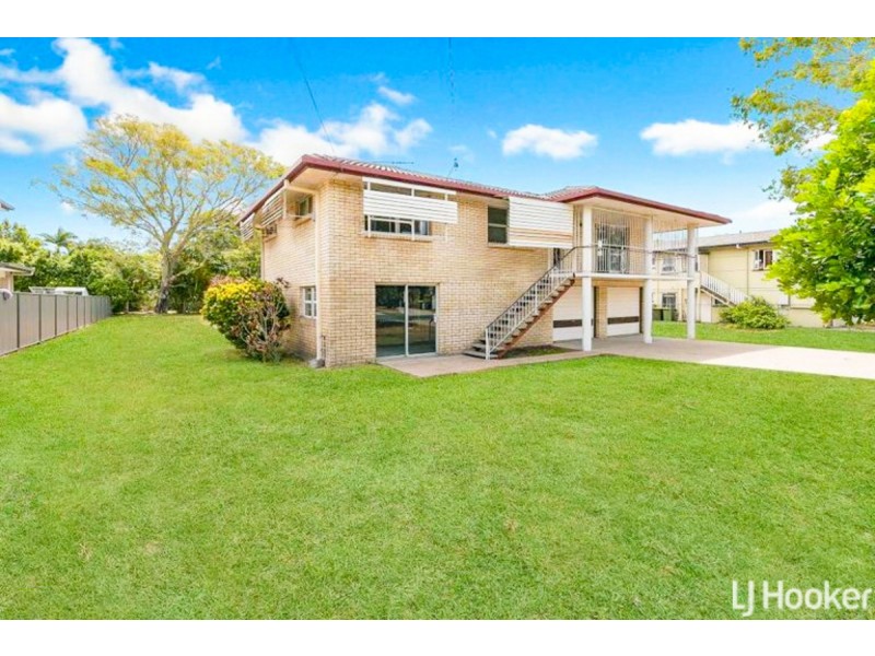 19 Thomas Street, Clontarf QLD 4019