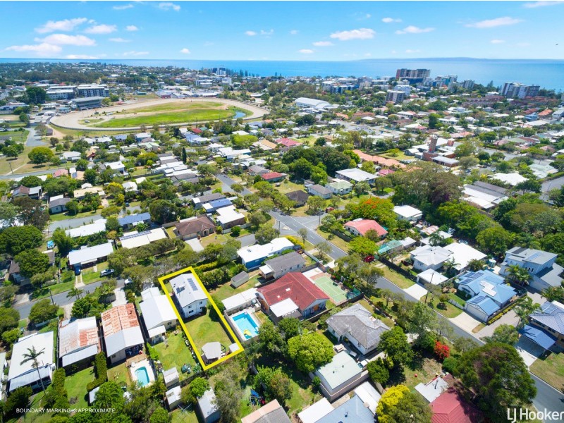 19 Mary Street, Redcliffe QLD 4020