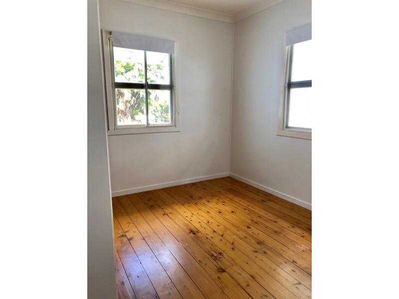 15 Westbrook Street, Woody Point QLD 4019