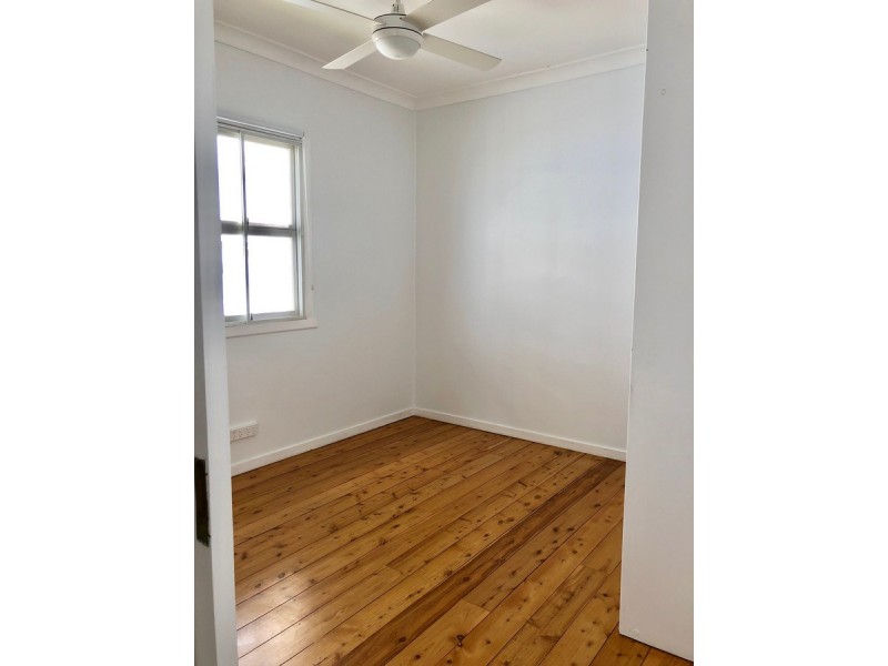 15 Westbrook Street, Woody Point QLD 4019