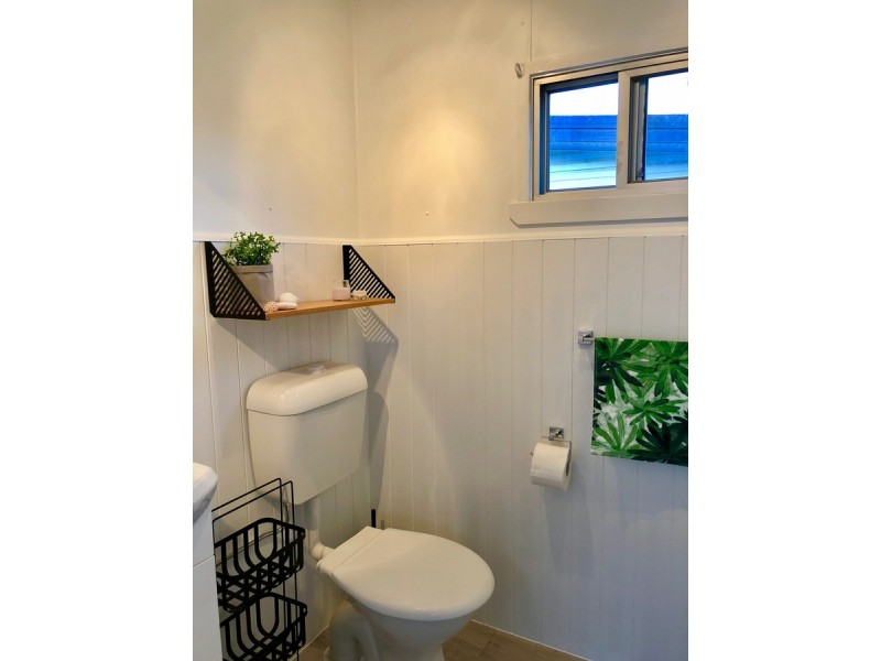 15 Westbrook Street, Woody Point QLD 4019