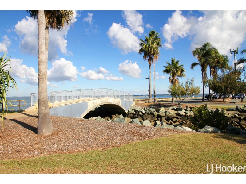 1/70 Hornibrook Esplanade, Clontarf QLD 4019