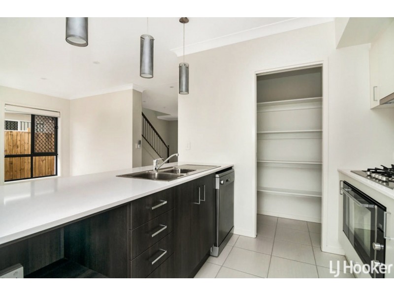 56 Brindabella Street, Newport QLD 4020