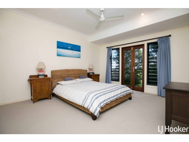 13 Trochus Place, Tangalooma QLD 4025