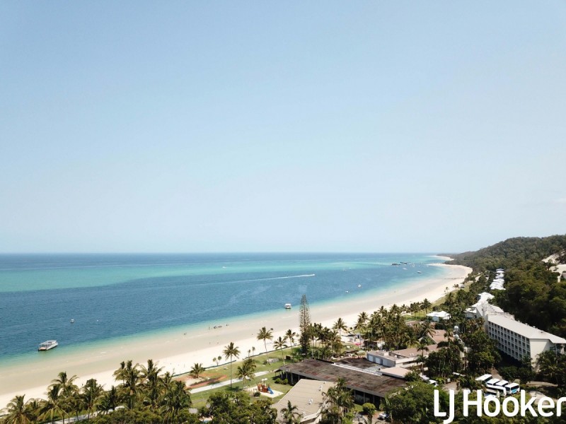 13 Trochus Place, Tangalooma QLD 4025