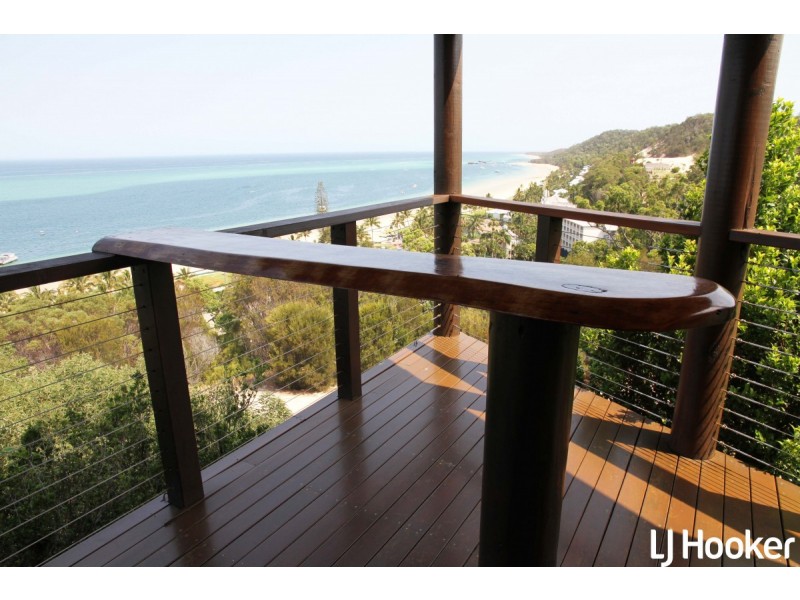 13 Trochus Place, Tangalooma QLD 4025