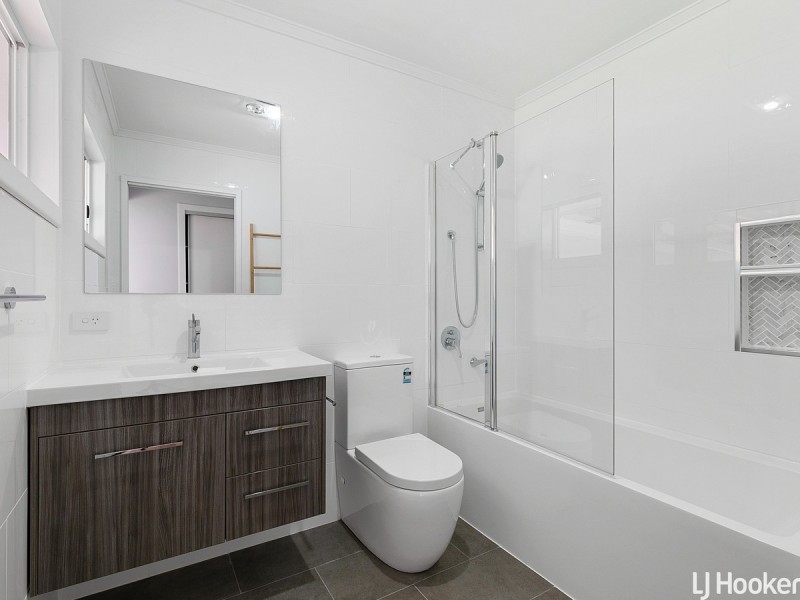 17 Fraser Street, Kippa-ring QLD 4021