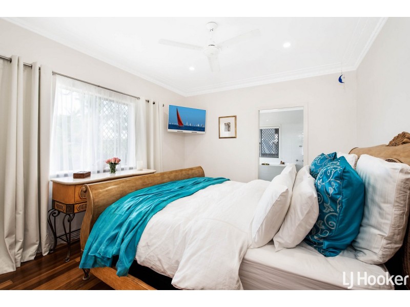 22 Turner Street, Scarborough QLD 4020