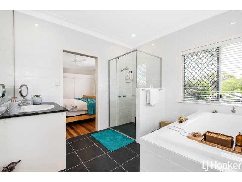 22 Turner Street, Scarborough QLD 4020