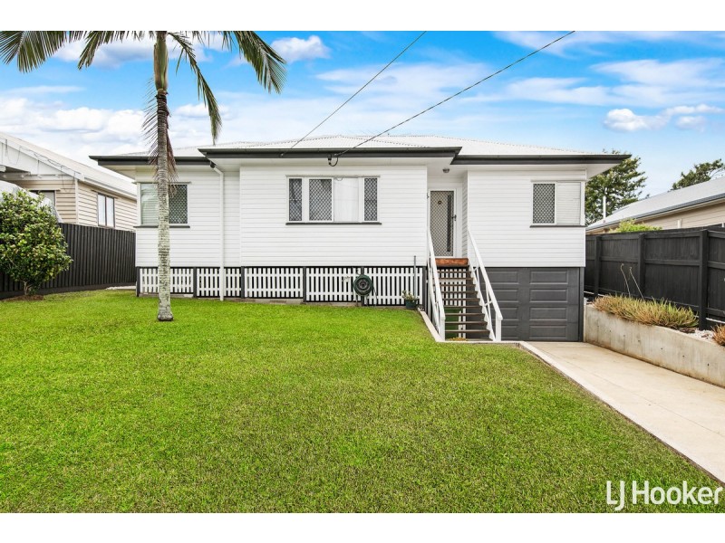 22 Turner Street, Scarborough QLD 4020