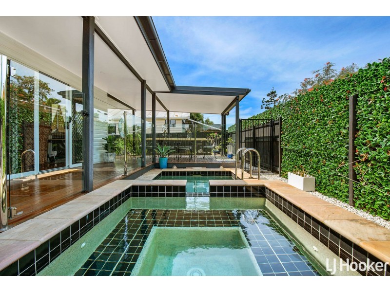 22 Turner Street, Scarborough QLD 4020