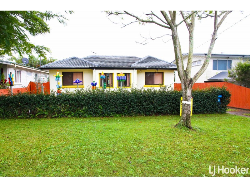 24 Centaur Street, Redcliffe QLD 4020