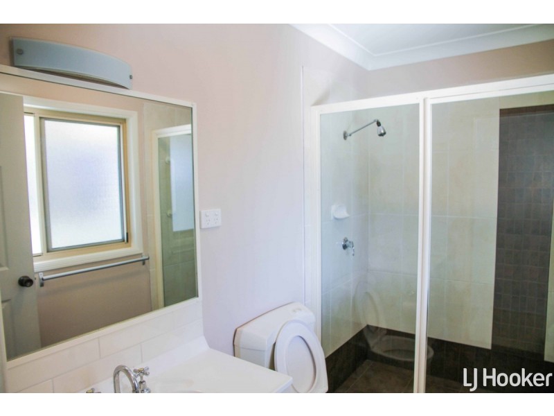 16 MacDonnell Road, Margate QLD 4019