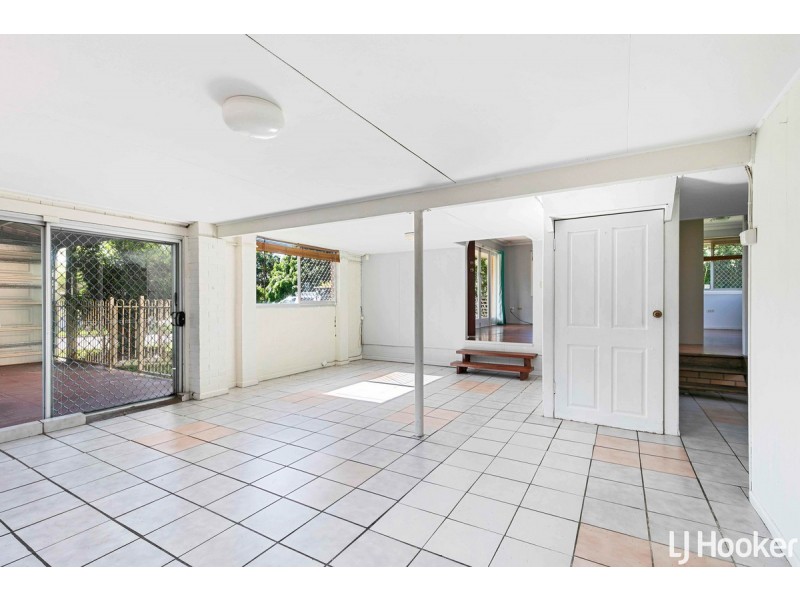 1 Langdon Avenue, Margate QLD 4019