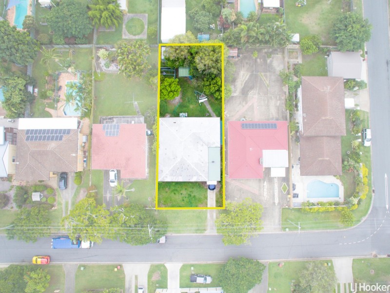 24 Aloomba Court, Redcliffe QLD 4020