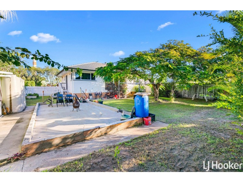 12 Porter Street, Redcliffe QLD 4020