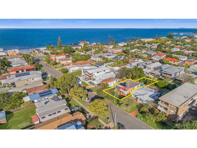 23 Queen Street, Scarborough QLD 4020