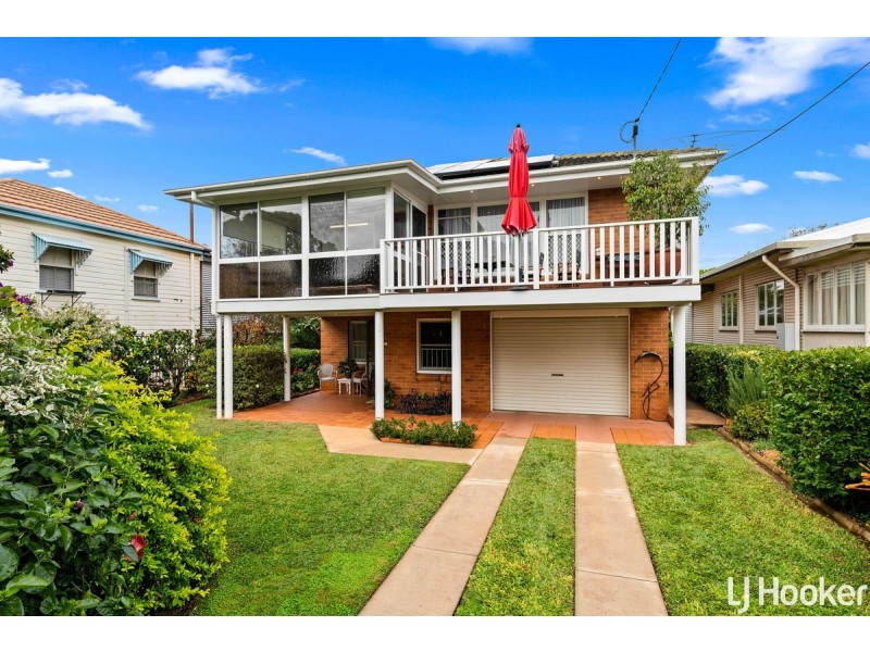 23 Queen Street, Scarborough QLD 4020