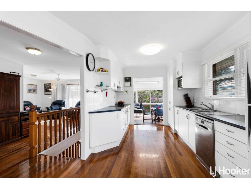 23 Queen Street, Scarborough QLD 4020