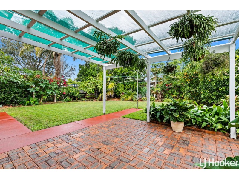 23 Queen Street, Scarborough QLD 4020
