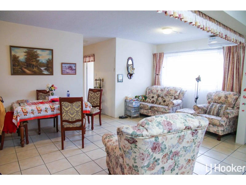 1/24 Silvyn Street, Redcliffe QLD 4020