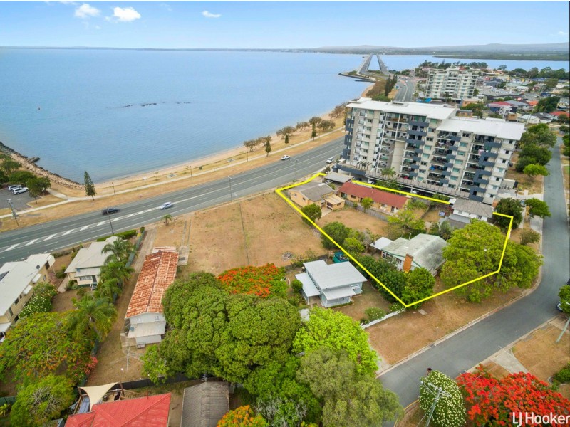 88 & 90 Hornibrook Esplanade, Clontarf QLD 4019