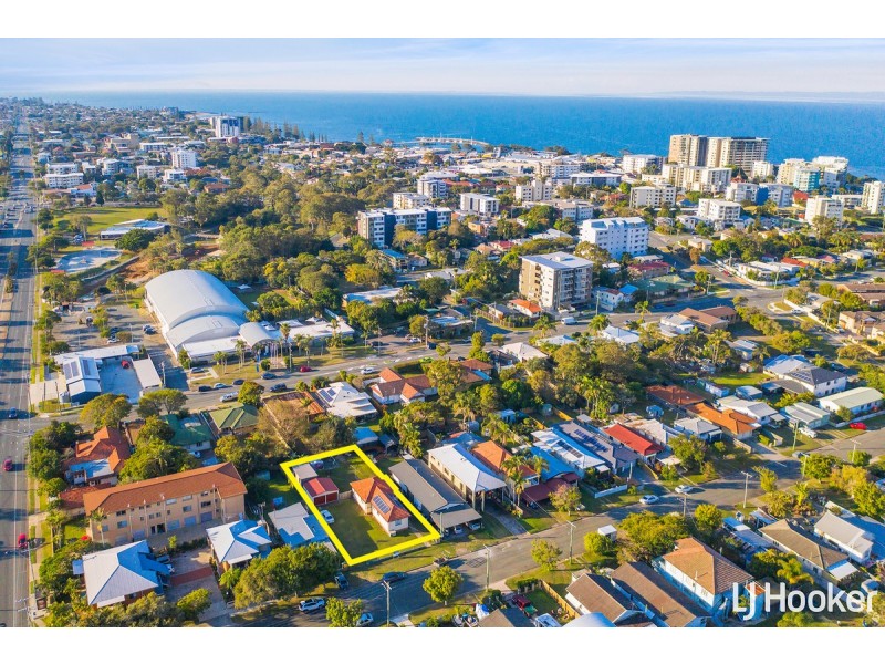 22 – 24 Jamieson Street, Redcliffe QLD 4020