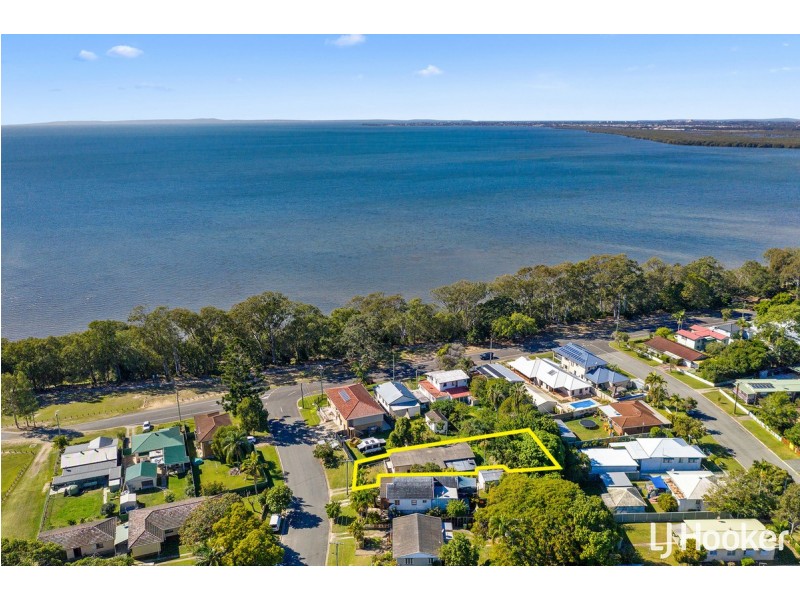 4 Crew Street, Deception Bay QLD 4508