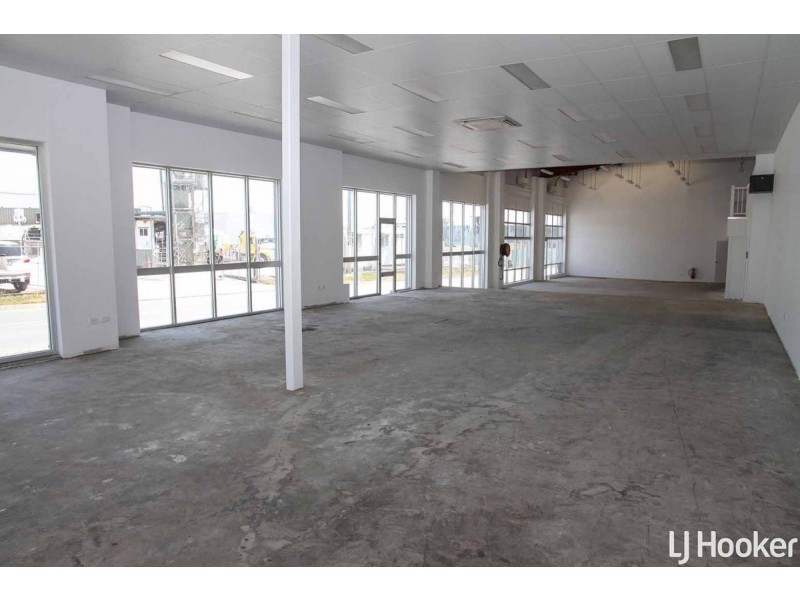 228 Anzac Avenue, Kippa-ring QLD 4021