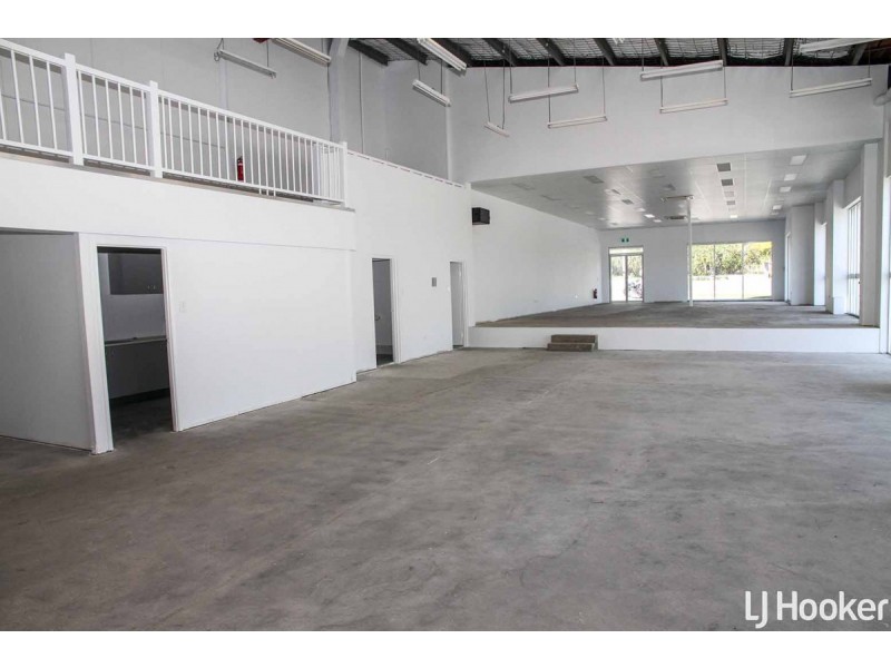 228 Anzac Avenue, Kippa-ring QLD 4021