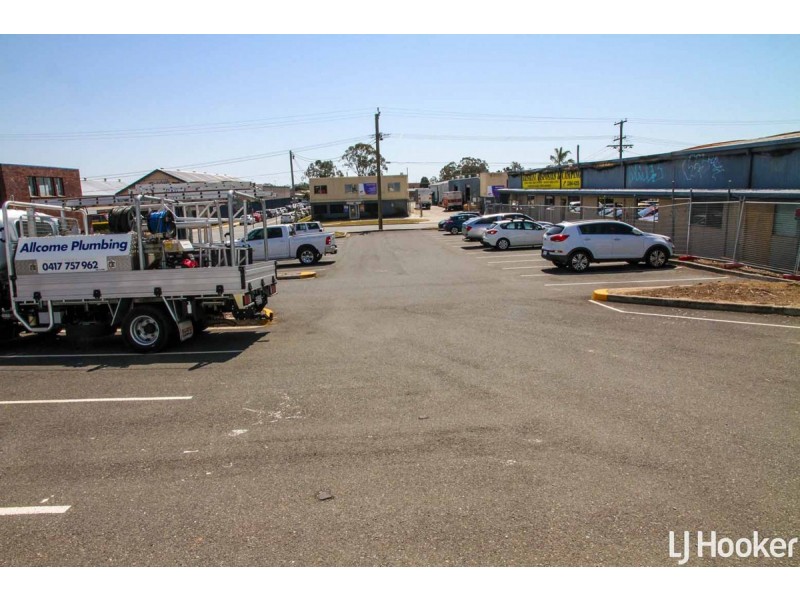 228 Anzac Avenue, Kippa-ring QLD 4021