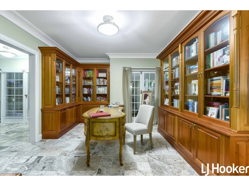 56 Australia Court, Newport QLD 4020