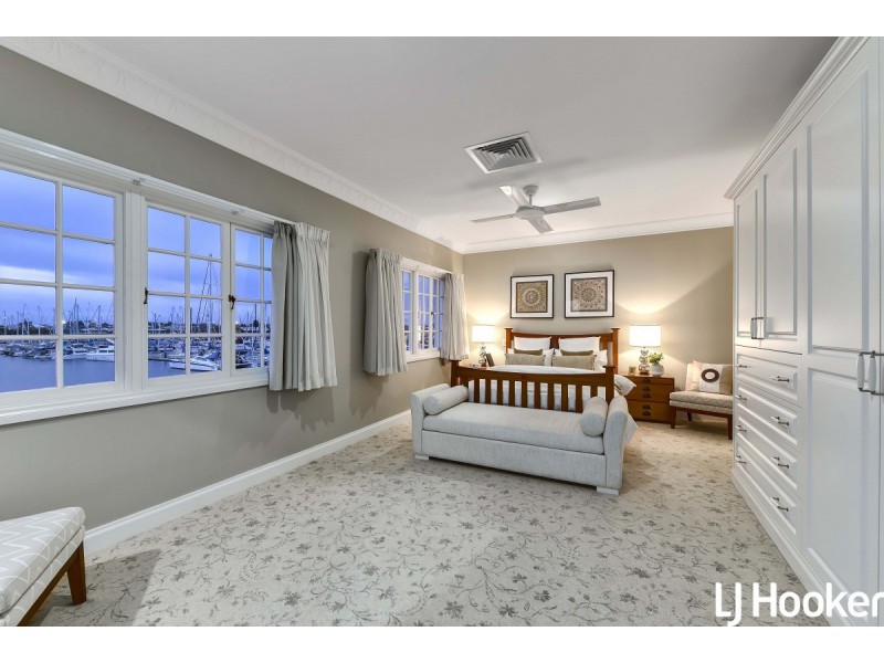 56 Australia Court, Newport QLD 4020