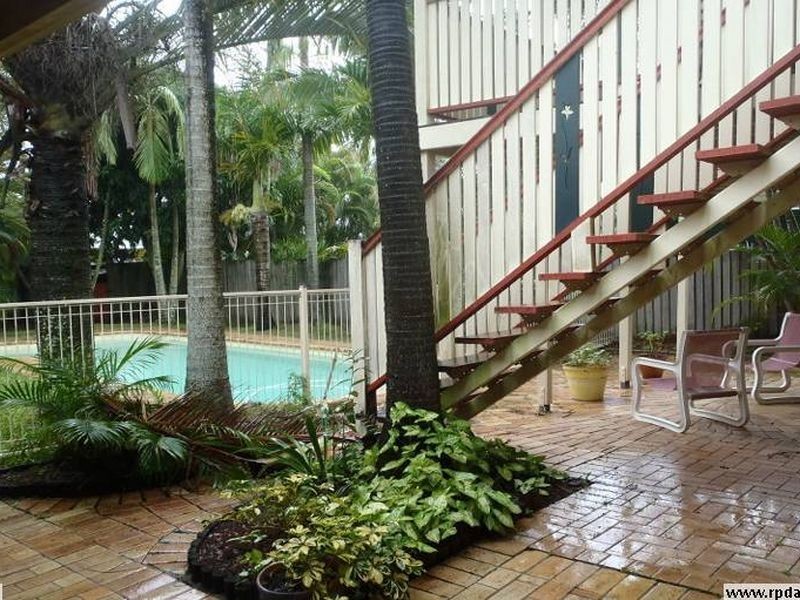 26 Hibiscus Avenue, Redcliffe QLD 4020