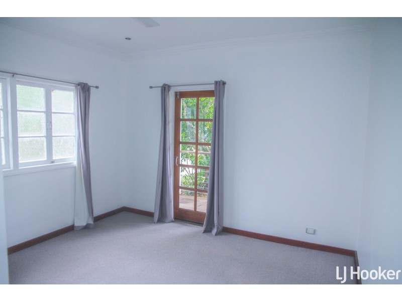 20 Westbrook Street, Woody Point QLD 4019