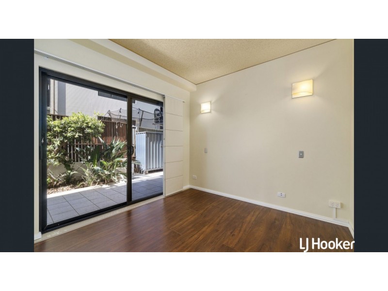 3/46-48 Prince Edward Parade, Redcliffe QLD 4020