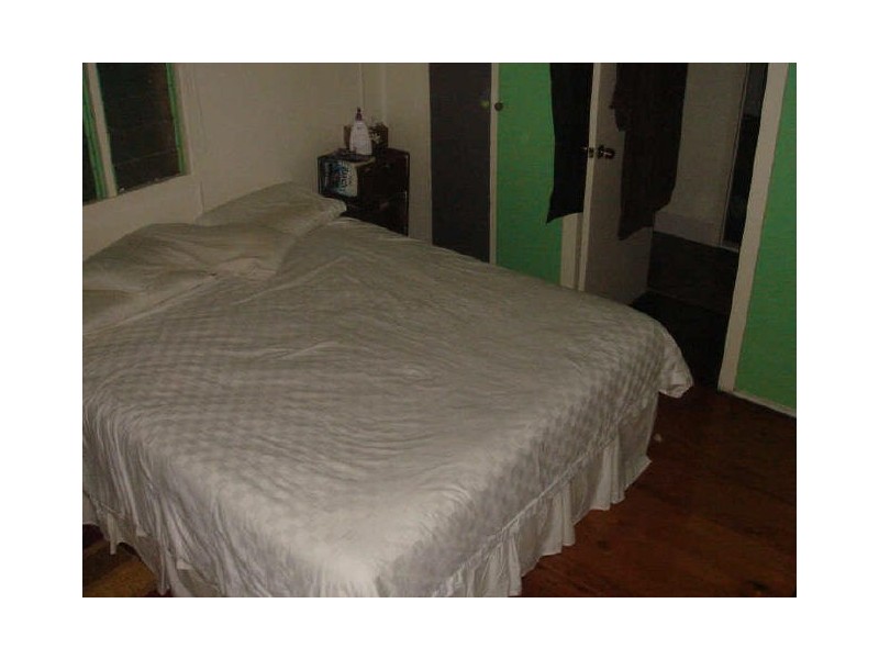 18 View Street, Woody Point QLD 4019