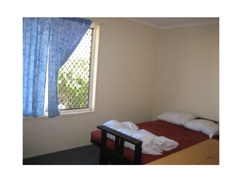 2/5 Bright Ave, Clontarf QLD 4019