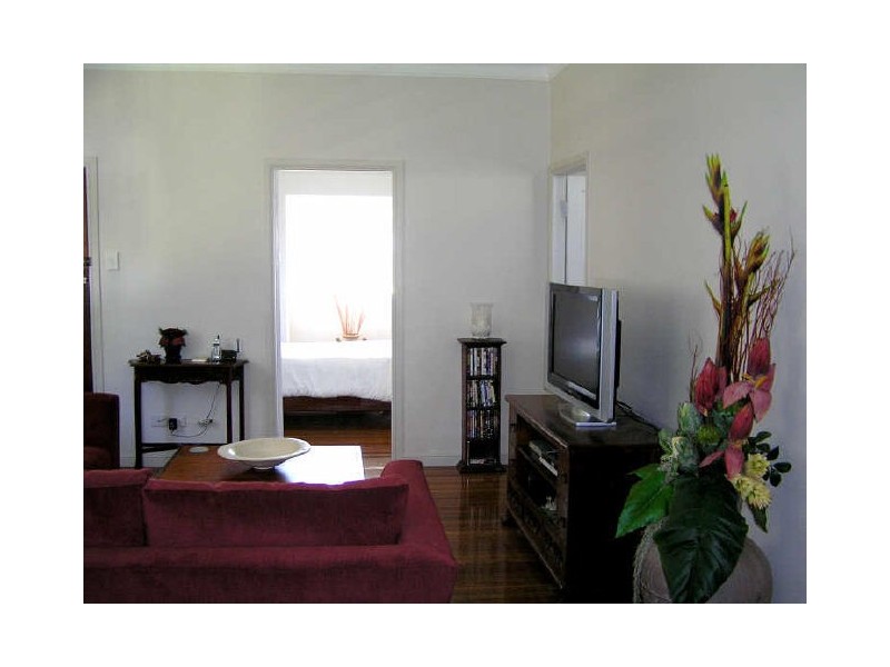 33 Mabel Street, Margate QLD 4019