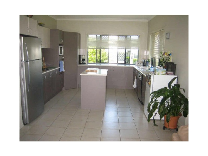 9 Lazzarini Place, Deception Bay QLD 4508