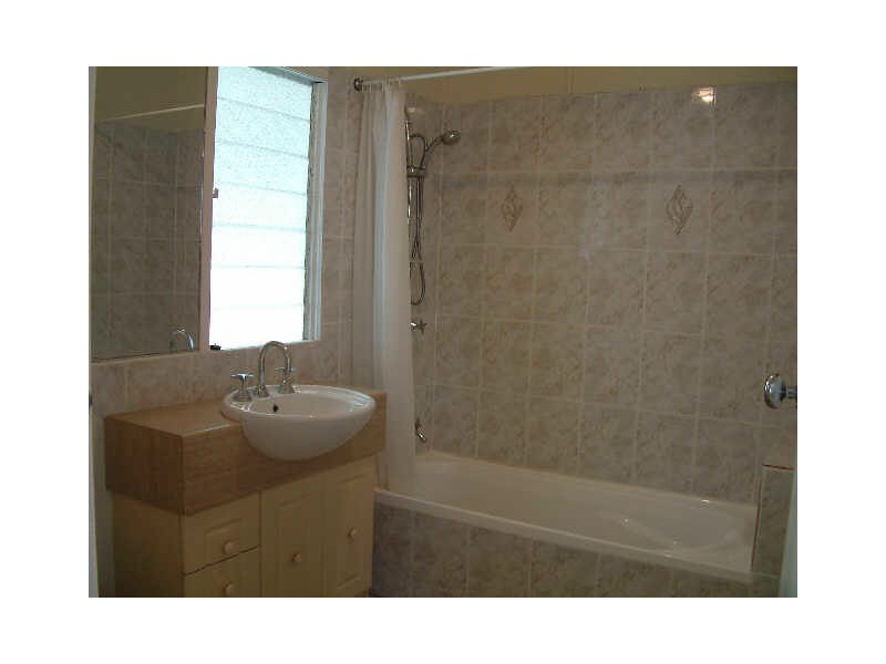 192 Scarborough Road, Scarborough QLD 4020