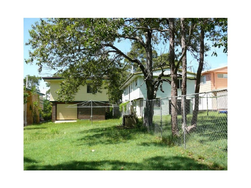 78 Pikett Street, Clontarf QLD 4019