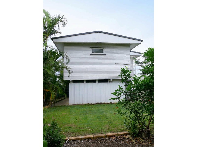 3 Dunbar Street, Margate QLD 4019