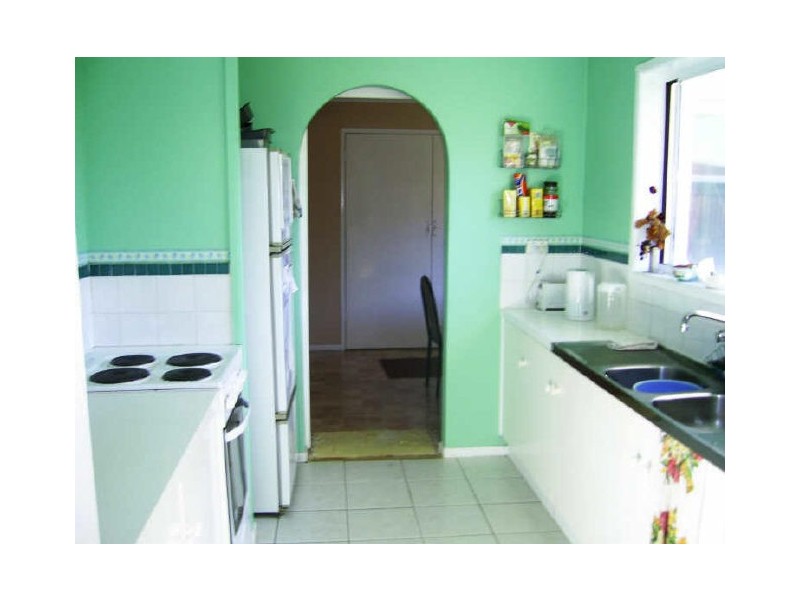 16 Newport Drive, Scarborough QLD 4020