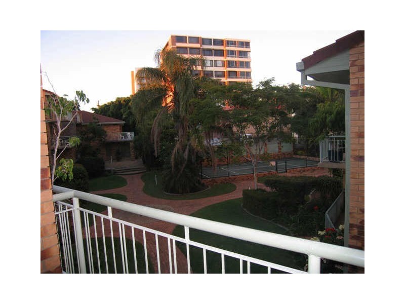 10/45 Marine Parade, Redcliffe QLD 4020